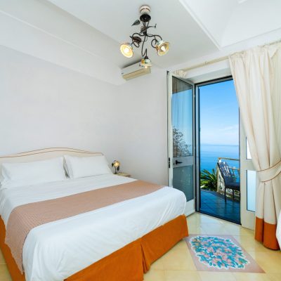 Mandarino Room 2025 (0 featured)