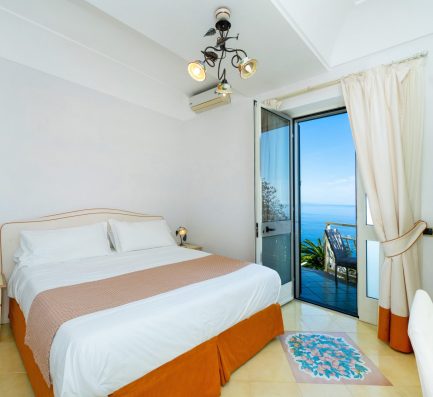 Mandarino Room 2025 (0 featured)